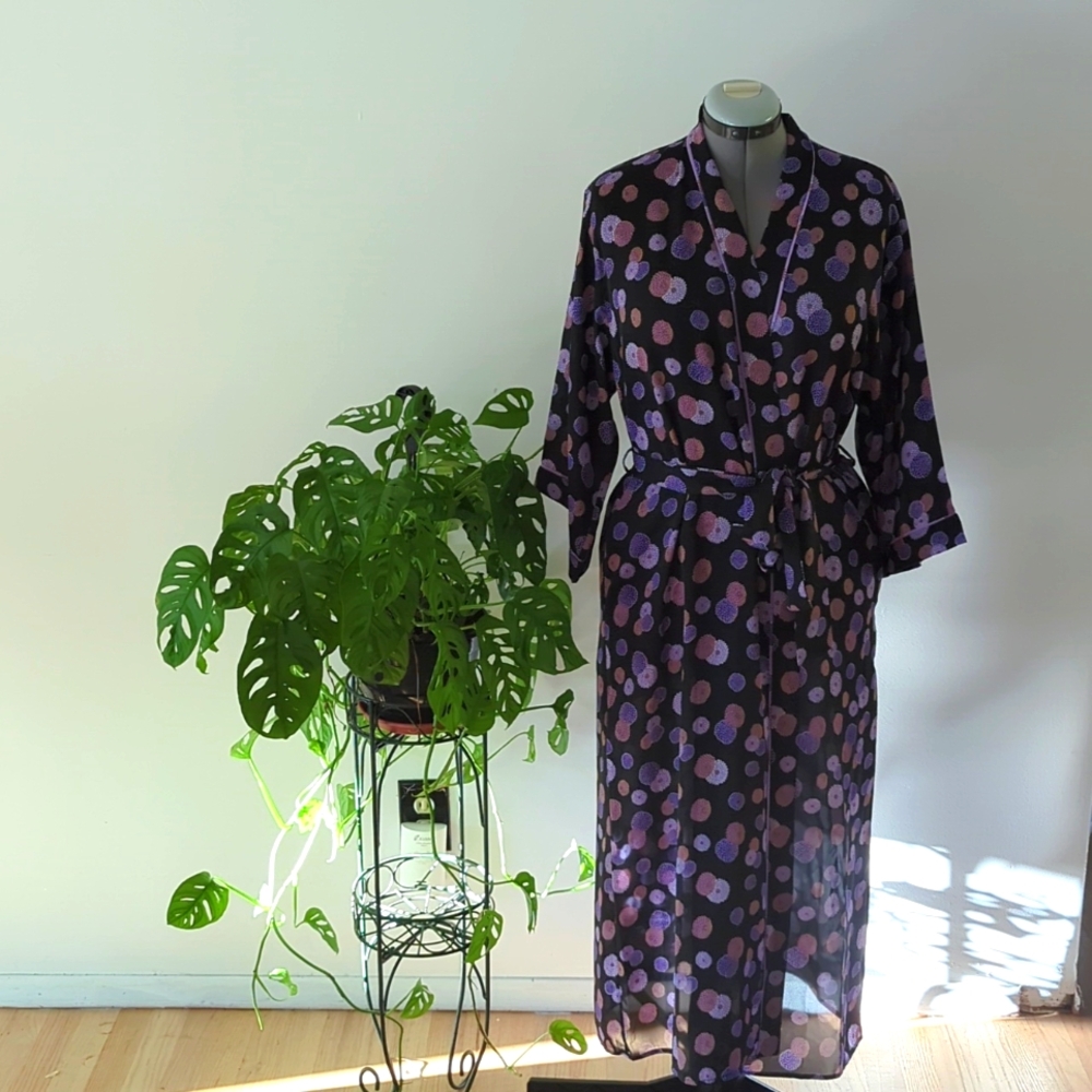 Josie Natori Floral Sheer Long Robe – Size M